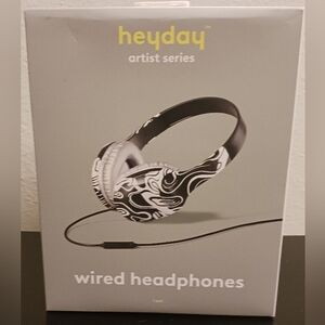 Heyday Artist Series Wired Headphones Black And White New